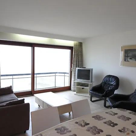 Grand F4 Apartment Oostduinkerke